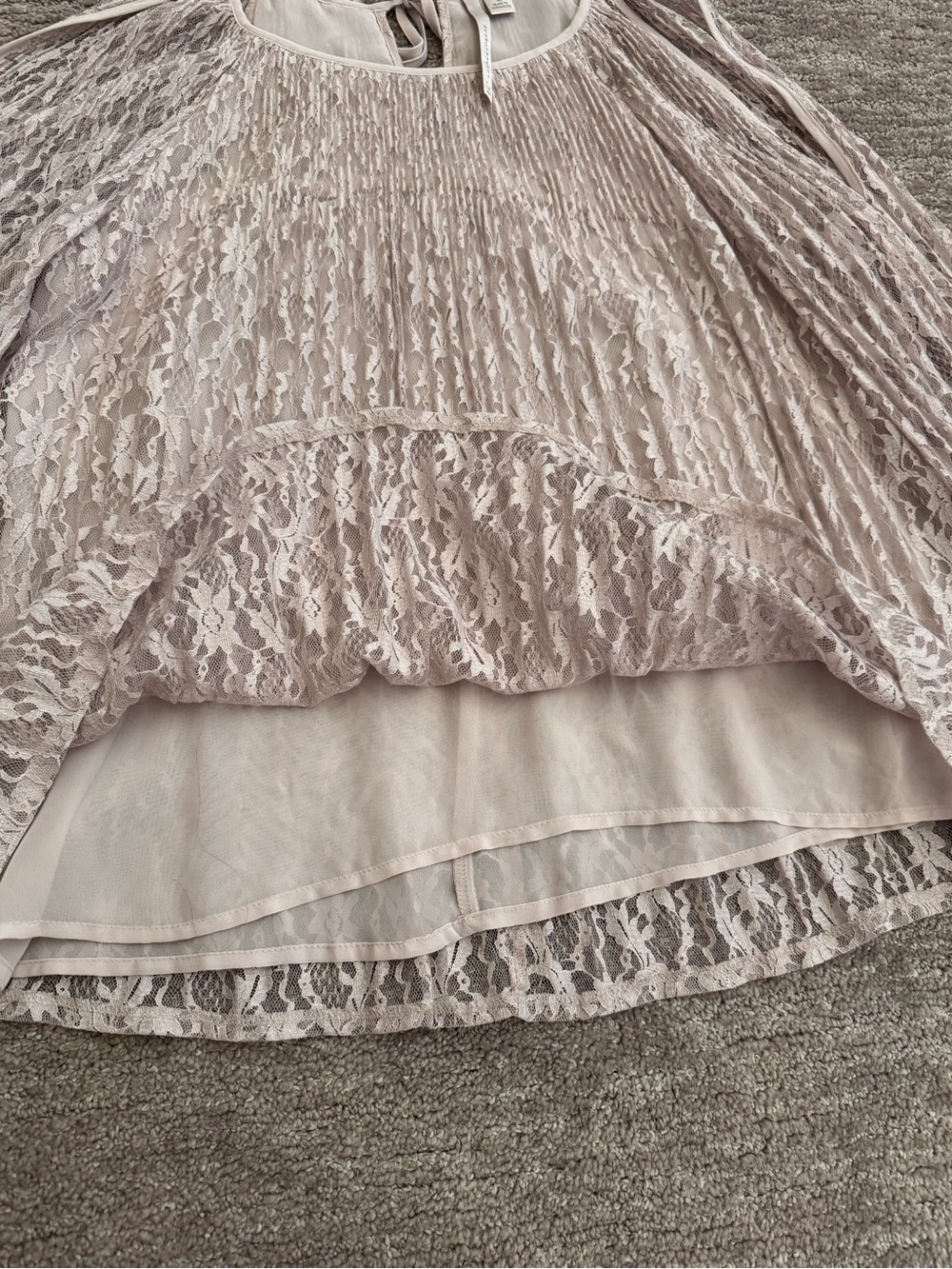 LC Lauren Conrad Pleated Lace Cold-Shoulder Blouse in Blush Pink - Picture 7 of 8